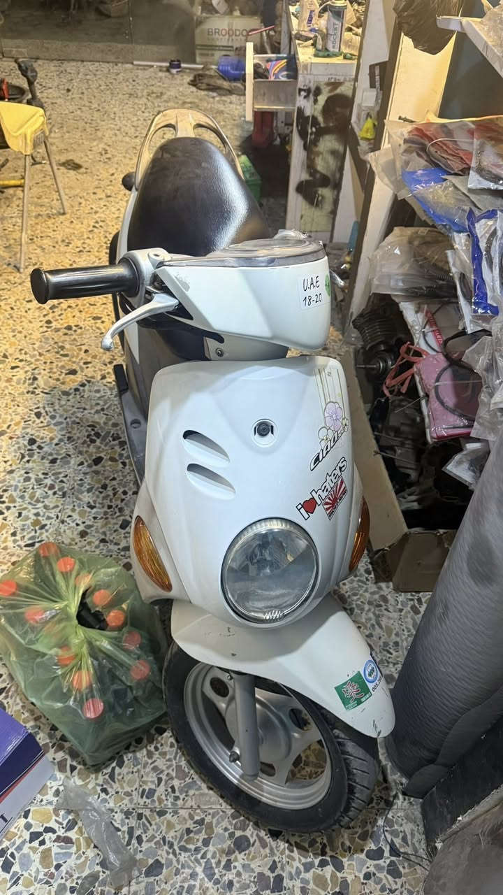 السلام عليكم حبايب دراجه ادرس حديث ياباني دراجه مكفوله من كلشي نازله رمبه قبل شهرين  ودراجه فله هم كفاله من كلشي اي ستفسار ***********
