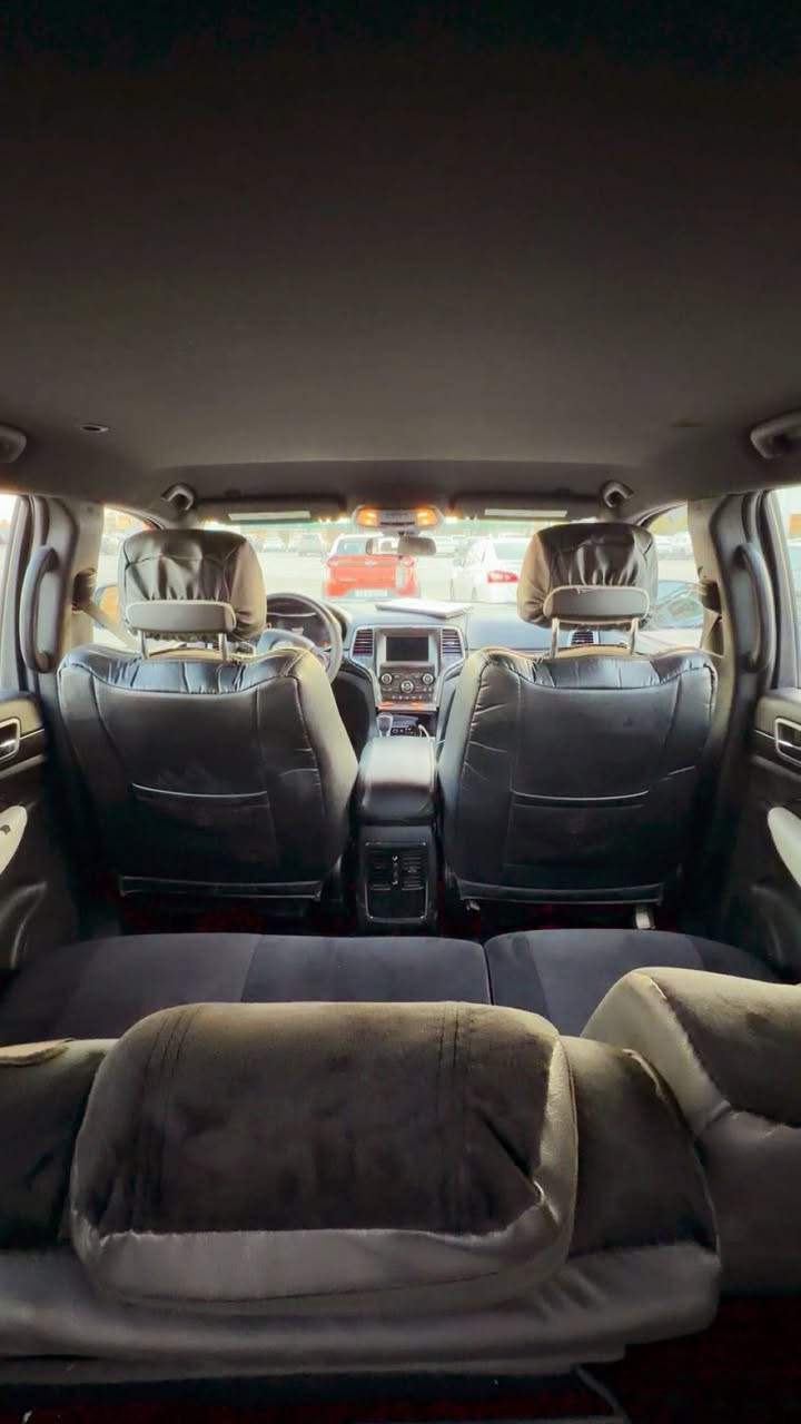 جيب لاريدو للبيع ٢٠١٩ مواصفات لاريدو عادية *********** اتصل او راسل متواجد فيس
