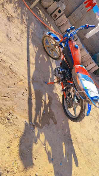 السلام عليكم 

ماطور نامي برو 5 گير موديل 2017 سلف شغال محرك تايرات كله بل شرط سعر 200 وبي مجال ::***********
