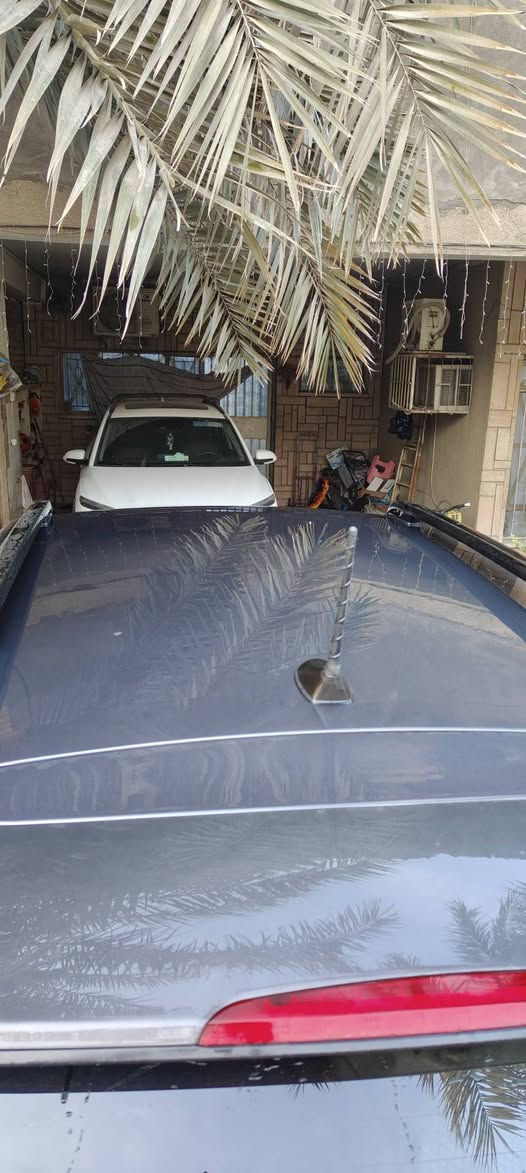 السلام عليكم جيب بزون للبيع موديل 18
حادثها جاملغ خلفي من جهة الراكب و با العراق باب السائق مبدل اصلي نفس الون و شوي شخوط با الباب مال الراكب السيارة سيارة مرة ماشية

150.000Km

المواصفات

بصمه تشغيل عن بعد

مثبت سرعه

نقط عمياء

شاشة لمس

سايد بريك كهرباء

جامات كهرباء

تراکشن

مري تحريك كهرباء

منفذ شحن أوكس

كير تسع نمر

***********7

السعر 123 ورقة المكان بصرة

D
