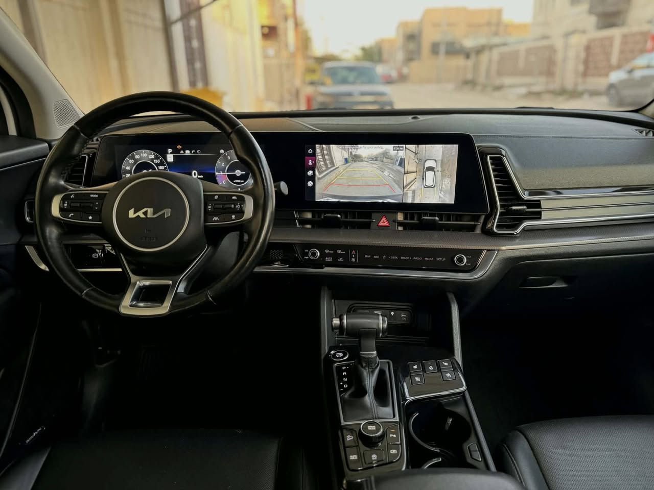 السلام عليكم
للبيع // سبورتج X-Pro Prestige
 
فول مواصفات ١/١ اعلى فئة بالسبورتج
ماشيه33 milالف ميل  
خمس كامرات
بانوراما 
شاشة كاملة متصلة مع ثيمات متغيرة 
مود درايف 
كشنات خزن ميموري 
كشنات تدفئة تبريد
تدفئه بالمقود
سستم صوت هارمن كاردن
حساسات امامي و خلفي و رادارات
توقف ذاتي 
جنطة كهرباء
ويل 19 
كشنات خزن ميموري اعلى مواصفات بلسبورتج  
وبعد بيها هواي مواصفات
الضرر / فقط البنيد مصبوغ و بارد بالجاملغ فقط /***********
