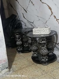 ذني طبلات زجاج 3قطع وحده منهن الزجاجه الجوه طاكه بل نص يعني يرادله صمغ...