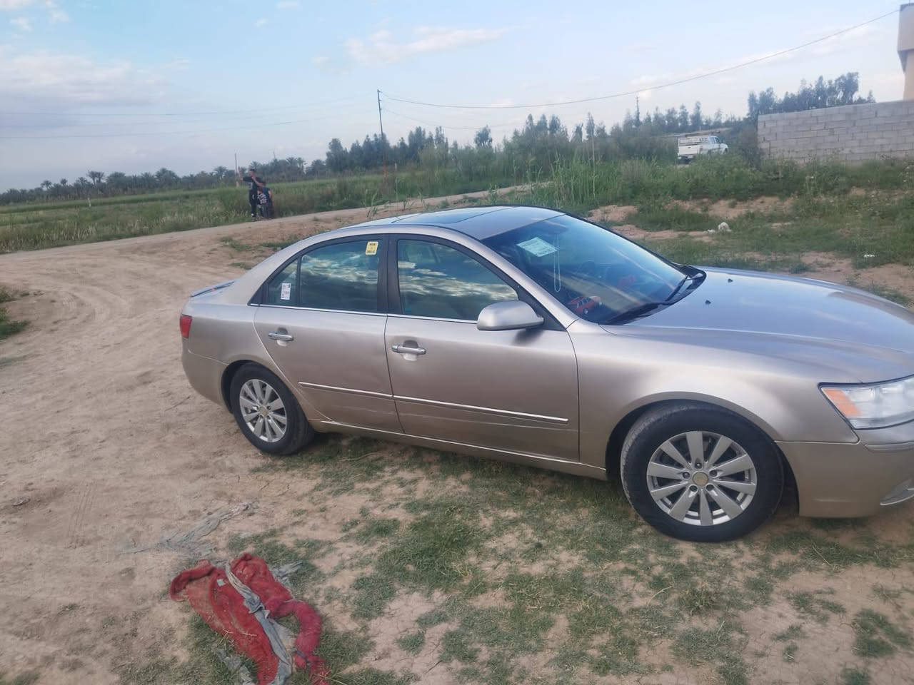 سوناتا للبيع موديل 2006محرك6سلندر سعر90 اتصل***********
