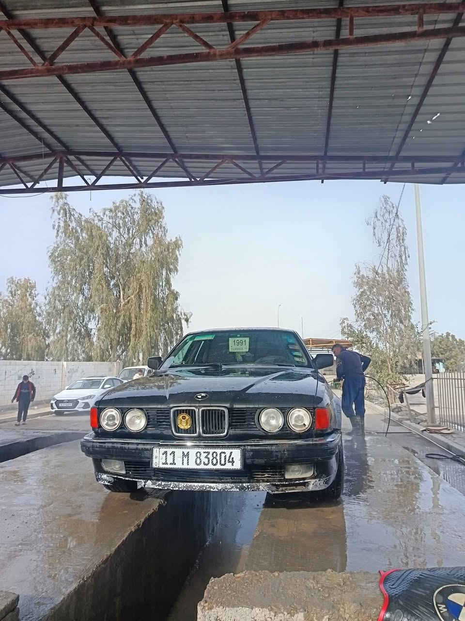 بي ام ٧٣٠ موديل ٩١ رقم جديد وسنوية لل٣٠ السياره ٦ سلندر مال تعمير رايدها ب٢٧ ورقة صدرها جديد وغرفتها نضيفة محركها لا تبخير ولا تنقيص
***********
