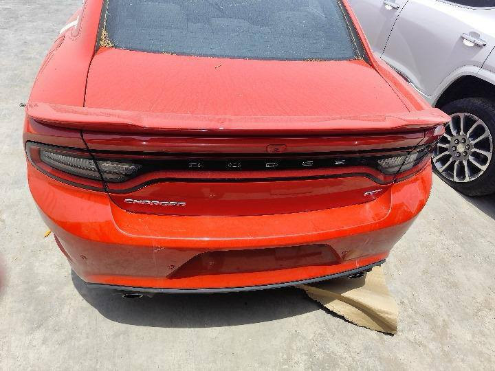 سلام عليكم جارجر لون مميز برتقالي🍊📍
جارجرGT جيتي  
ماشيه 75
الموديل 2023(امريكيه)  لون برتقالي المميز 
 مكفوله من الصبغ فقط bdr  بجاملغ والباب
رقم اربيل باسمي هزه جديده
المحرك : 6 سلندر تو ويل
سياره جديده بمعنى الكلمه 
المواصفات فول 
شاشه كبيرة مع نظام ملاحة GPS 
 مقعد السائق كهربائي 
 حساسات مع مانع تصادم خلفي . 
 تشغيل عن بعد 
 ستيرن كهربائي 
 محدد سرعة 
 تلفون بلوتوث 
 كاميرا خلفية 
 مرايا متحسسة للاضاءة العالية 
 كير شفتر بالستيرن 
 دخول ذكي (بصمة)   
السعر 272$                                              
مكاني بابل النيل 
***********
