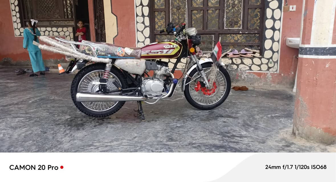 دراجه البيع موديل 25دراجه نضيفه مامتعوبه مكفوله كفاله عامه رقمك ***********
