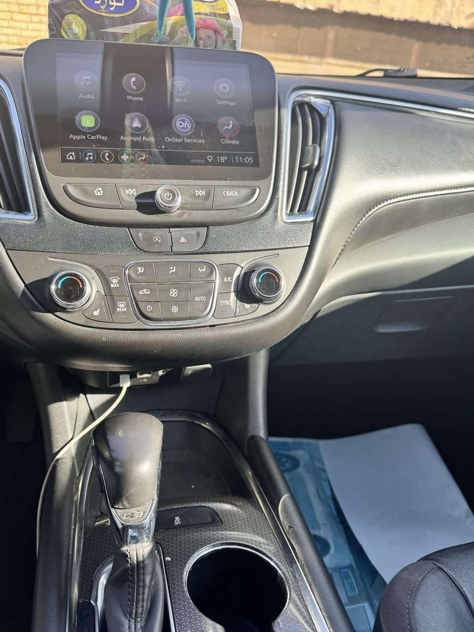 السلام عليكم
ماليبو 2021 لون نيلي 

رقم اربيل بأسمي شرط التحويل 

ماشية 65 كم

مكينة 1500 

داخل جلد اصل

بدون سيرفس 

بك لايت لد طيارة 

وصور التقرير ورقم الشاصي مرفقة بالمنشور 

مكان السيارة بغداد مدينة الصدر 

(***********)
سعر السيارة 128 ورقة وبيها مجال بسيط
