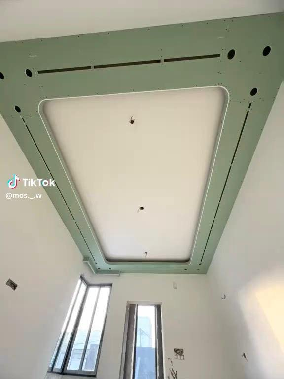 سلام عليكم خلفه جبس برود كرستة وعمل ال متر 35                *********** وعمل سقوف ثانيويه وسحبات وصبغ
