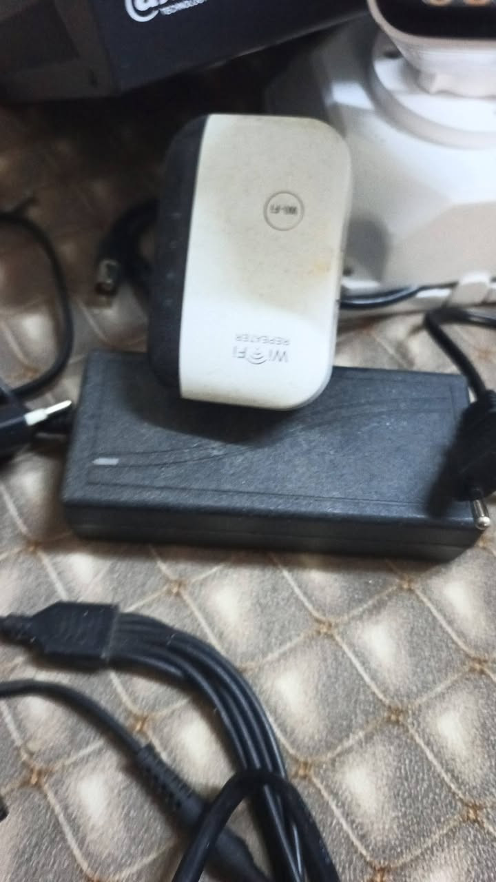 كامرات عدد 3للبيع مع جهاز ومنظومه انترنيت مسعجله ع بيعهم  وسعر خاص الشراي فقط


**إذا كنت صاحب هذا الإعلان وتريد حذفه لأي سبب، رجاءا أرسل رسالة إلى الدعم الفني**