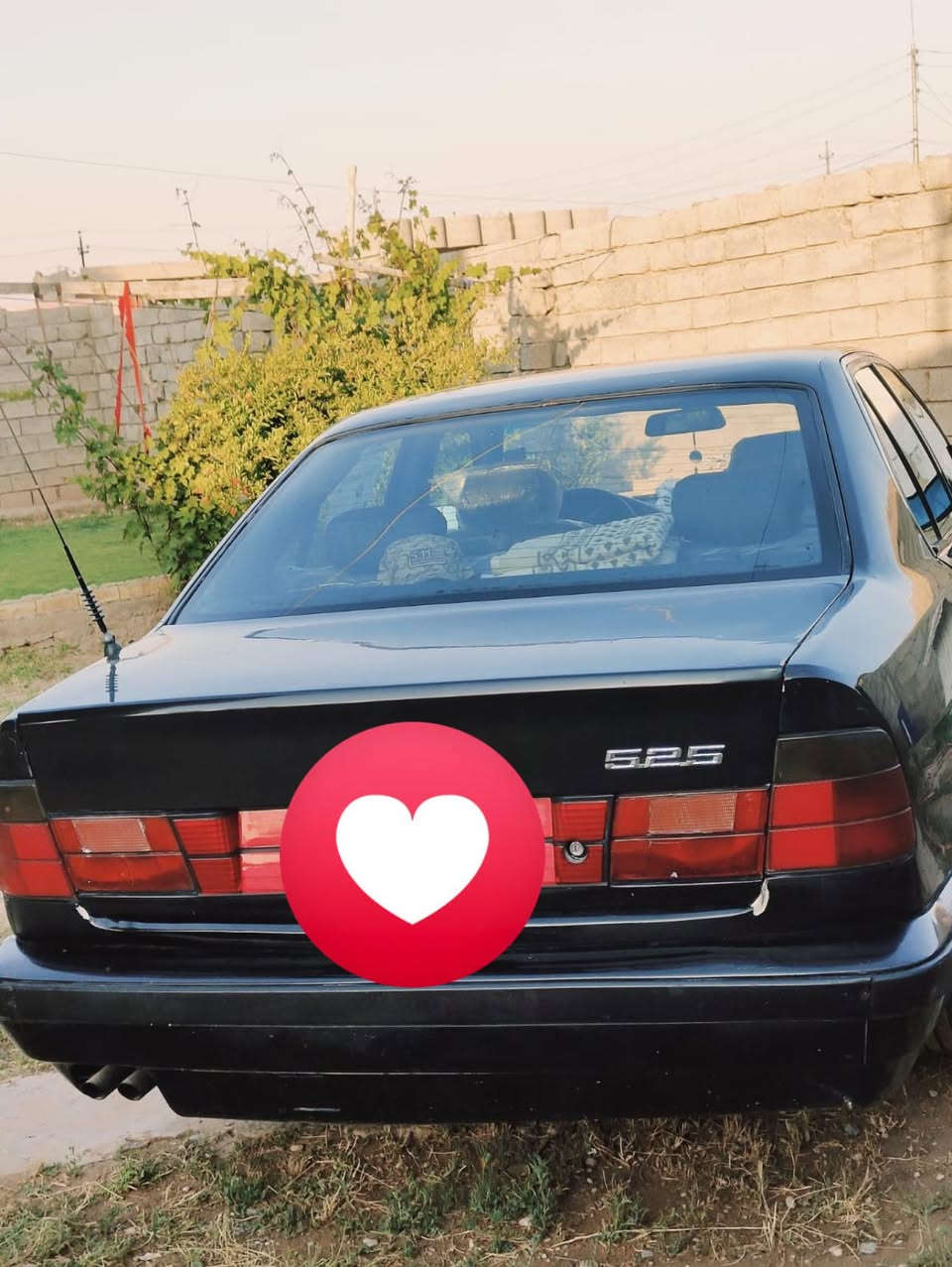 .525.B. M. سياره
موديل  . 1991. فول توماتيك گير محرك شرط محرك كبس سنويه 2030
تبريدثلج طخم تواير جديد سياره جاهزه ما يعوزها كلشي رقمها دولي مميز سعرها 55 ومجال بسيط.للتواصل ***********
