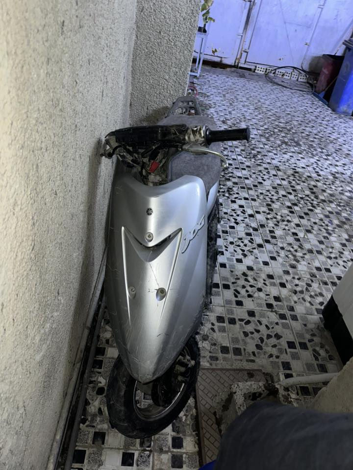 دراجه ٦٠ شغاله بدلتلها كلجات جدد وكابريتر وشوته جدد بس انكر وطلع ولا توكفك وتجفيد جديد صار ١٧ يوم يعني كامله مكمله سعرها قفل ١٥٠ بس الصرف اكثر مِـטּ سعرها مكاني دوره ابو دشير 
رقمي ***********
