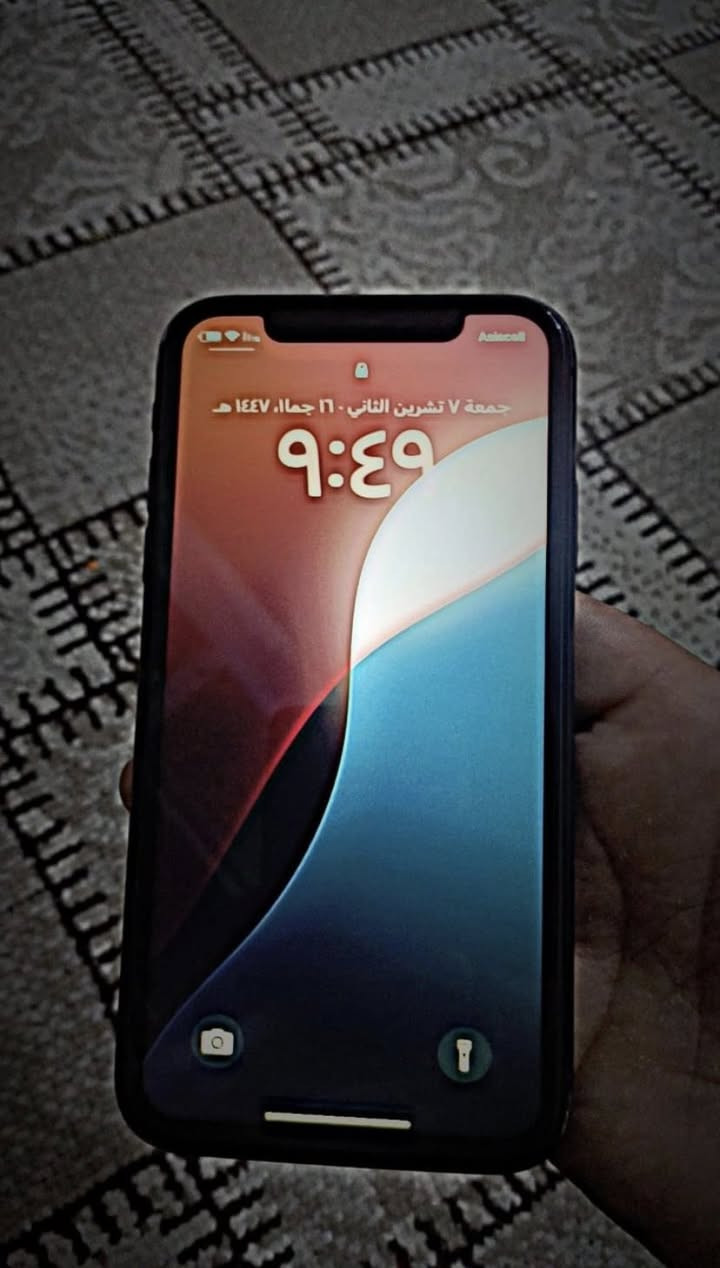 سلام عليكم جهاز ايفون 📱 ١١عادي مبدل شاشة اصلية +فيس إيدي متوقف السعر ٢٢٥وبي مجال للتواصل ***********
