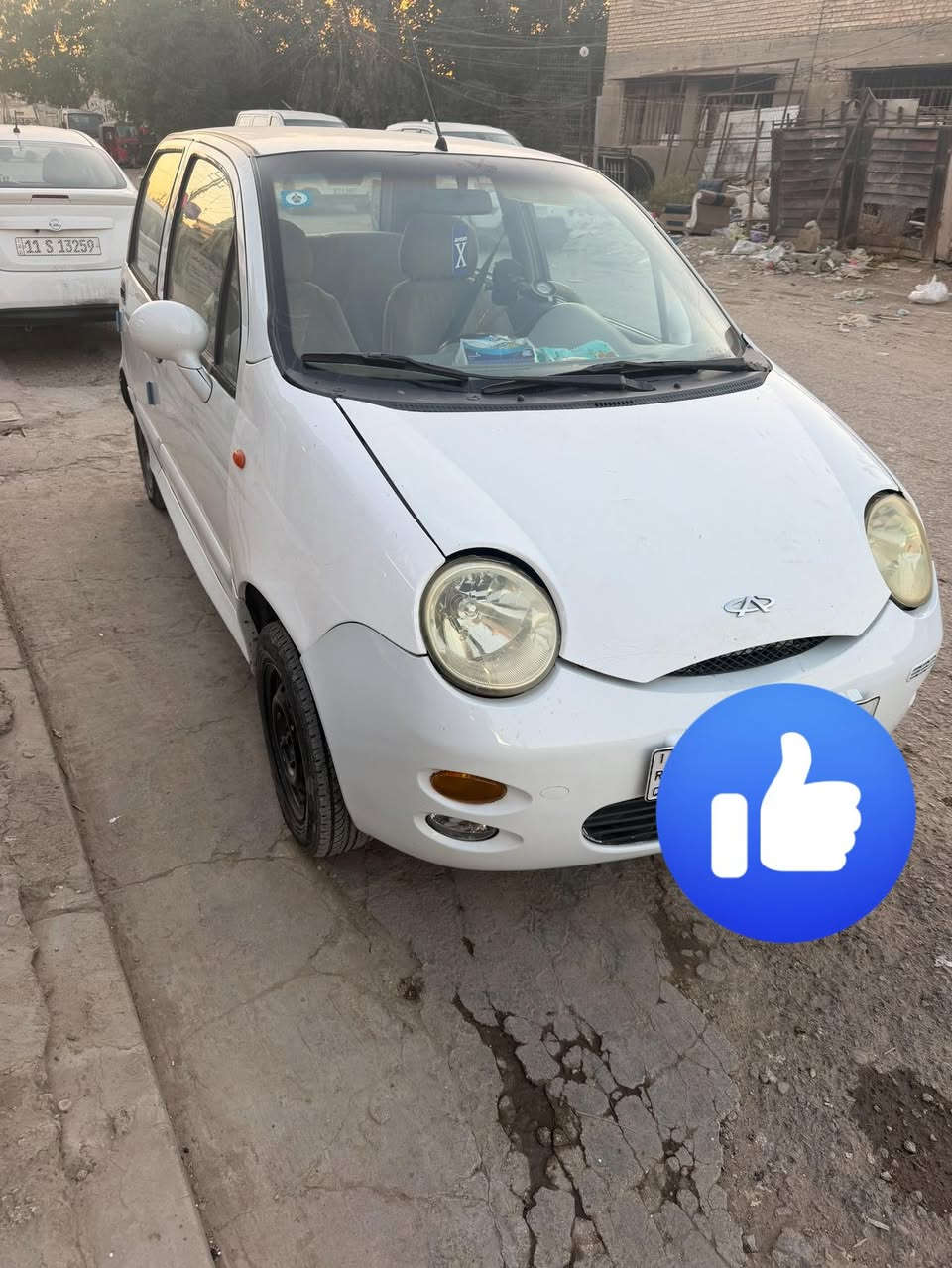 السلام عليكم كيوكيو ٢٠٠٨ للبيع مكان السياره بغداد الدوره سياره كير عادي ٣ بستم رقم نكليزي بغداد سعره ٢٤ وبيها مجال الاتصال ع رقم ***********
