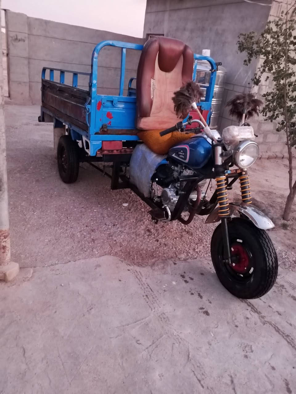 السلام عليكم شباب فقط مراوس ستوته ماكينه جديده وفيره وباتري كهربائيات كلها شغاله فقطا
فقط مراوس بجمره لو حتى تعبانه شويه


**إذا كنت صاحب هذا الإعلان وتريد حذفه لأي سبب، رجاءا أرسل رسالة إلى الدعم الفني**