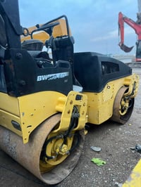 بوماك 2005 • نضيف • رقم تحويل