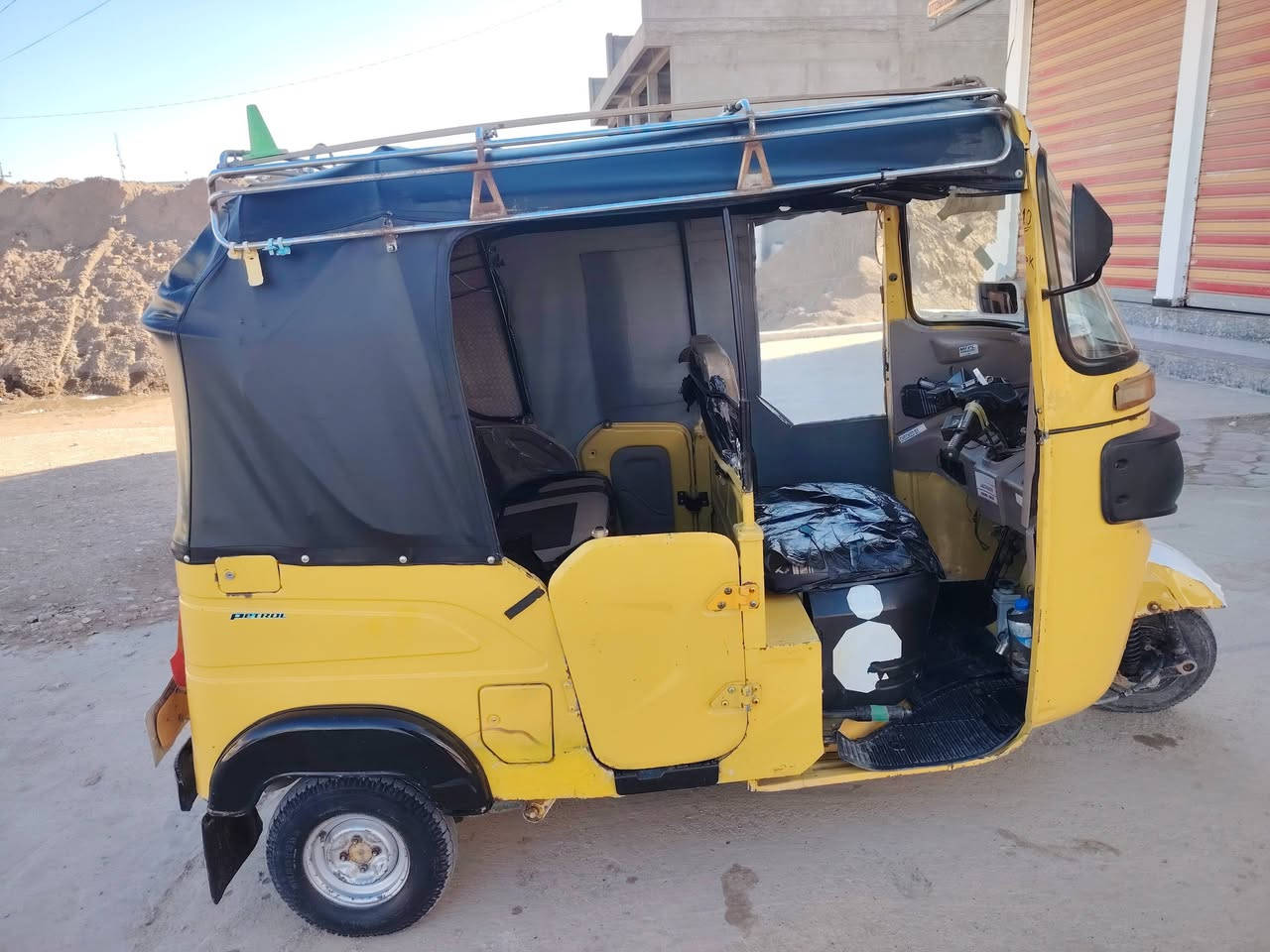 تكتك موديل 21 رقم وسنويه انكليزي تحويل مباشر 
تكتك كامله مابيها اي نقص
مكاني بعقوبة التحرير
***********
السعر ٧٢٠٠ وبيها مجال للشراي
