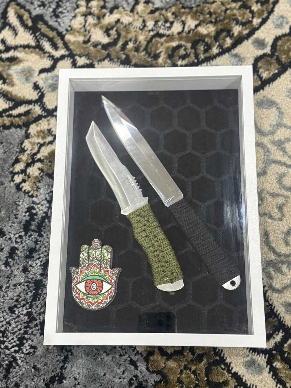 الصلاه والسلام على خير البشر محمد وال محمد 
اقدم لكم هذا الابداع الي ممكن يكون بمكتبك او بمحلك او بغرفتك تتعلك وتزيد المكان فخامه ورقي كل قطعه وسعرها وترتيبها والعمل حسب الطلب وهاي القطع موجود من عدها فقط وحده ماكو اخت الها ذني فقط الي موجودات حالياً متوفرات 
حفظكم الرحمن ورعاكم 🙏🏻❤️


**إذا كنت صاحب هذا الإعلان وتريد حذفه لأي سبب، رجاءا أرسل رسالة إلى الدعم الفني**