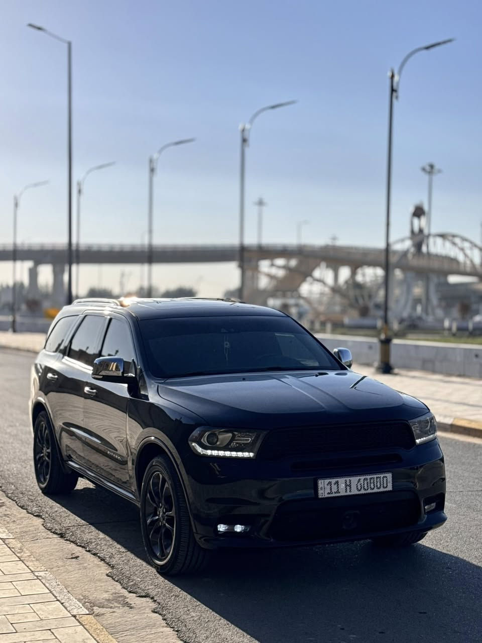 السلام عليكم

دورنكو 2016 

فئة السيارة : سيتادل CITADEL اعلى فئة فول 
مواصفات

المكينة V6  3.6

المواصفات: # رادار_امامي_وجانبي_وخلفي

1-تحكم ستيرن 

2- مثبت سرعه 

3- لايت عدسات  LED

4-تدفئة ستيرن  وتدفئة وتبريد كراسي اماميه 

5- راكب 7 كراسي VIP

6-فتحة سقف 

7- كشنات خزن ميموري

8- ترحيب كرسي وستيرن 

9-تبريد 3 قطع 

10-كشنات كهرباء

11-نظام بريك ABS

رقم بغداد انكليزي 

حداديه جديده تخم تاير جديد حادثها موضح بالصور حادث خفيف 

بيها ضربه خفيفه بالعراق. بالجاملغ الخلفي والقبق جنطه

كشرها نظيف جدا 

صور السونار موجوده 

ماشيه 114 الف ميل حقيقي

مكان السيارة واسط كوت

السنويه باسمي تحويل ثاني يوم 

الهاتف : ***********
