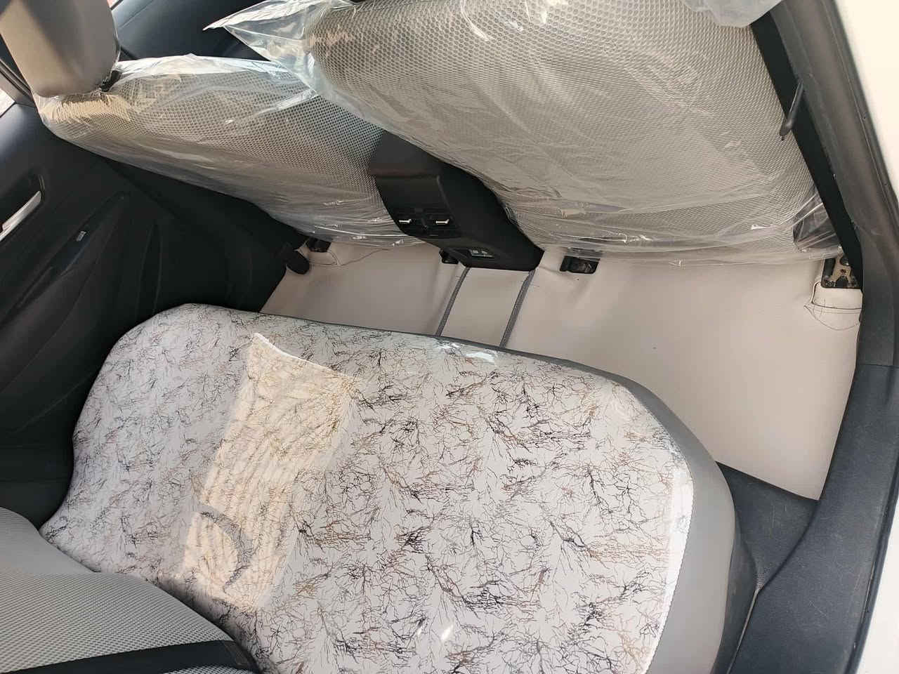 ‭0773 207 5987‬ كورلا موديل 2024 رقم بغداد كفاله عامه ماشيه 48 معروضه 147 وبيه مجال بسيط
