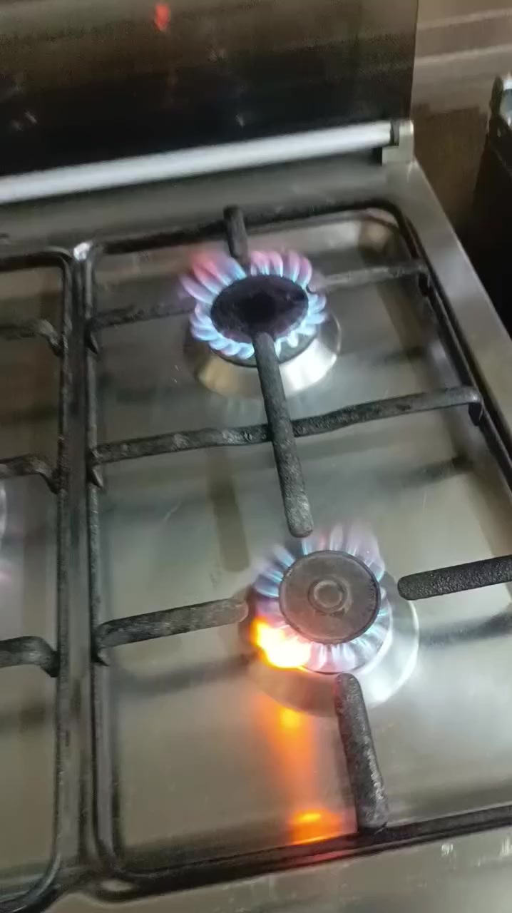 طباخ كويتي ايطالي شرط الشغل مع الفحص للاستفسار الاتصال ع الرقم ***********
