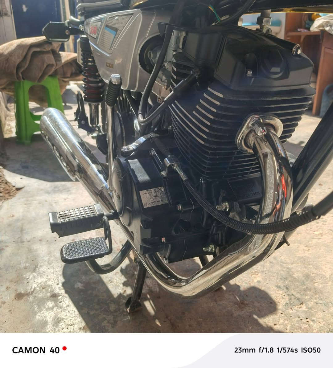 سلام عليكم عدي هاي دراجه البيع موديل 2025 عنوان بغداد شعب ***********
