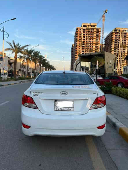 سلام‎ عليكم مكلف بالنشر اكسنت خليجية الشركة العامة للسيارات ،للبيع محرك 1600 المرغوب كير 4 نمر موديل 2015 ماشية 88 الف كيلو مركبة الها شاشة وكامره خلفيه سبير منازل بيها تحكمات ستيرن فول اشاير بالمري السياره نظيفة بدون حادث  استعمال شخصي مال بيت شادلها زوج تايرات امامي جديد بيها فقط طخه خفيفه بالباب الخلفيه عكس السايق واثار شخوط بسيطة وبيها تكحيلات بسيطه وفطر بسيط بالجامه الاماميه مكينه وكير مامفتوحات فقط كيس الكير فاتحه مبدل فلتر السعر 115 المكان بغداد
‎للتواصل *********** موجود بيه واتساب غير متواجد على الفيسبوك
