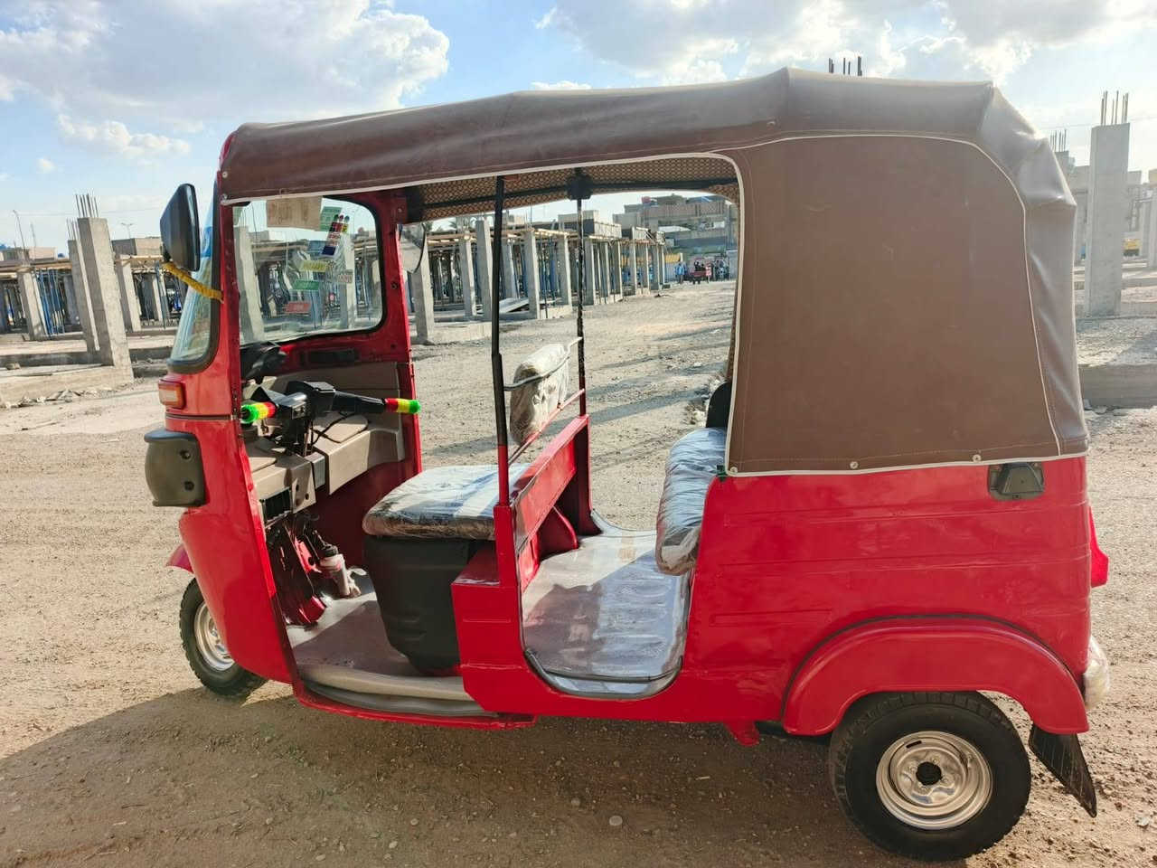 تكتك 2018شهر 12
دخوليه 19 
مكينه20 مصبوغة جماليه 
تحويل ثاني يوم السعر 4.800
***********
