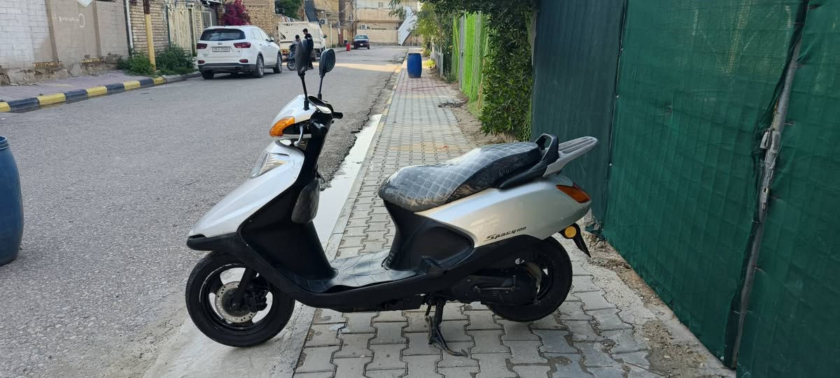 سلام عليكم دراجه سبيسي ياباني مكفوله كفله عامه دراجه كله بلاديه.
*********** مكان كوت مستشفى 🏥 الزهراء
