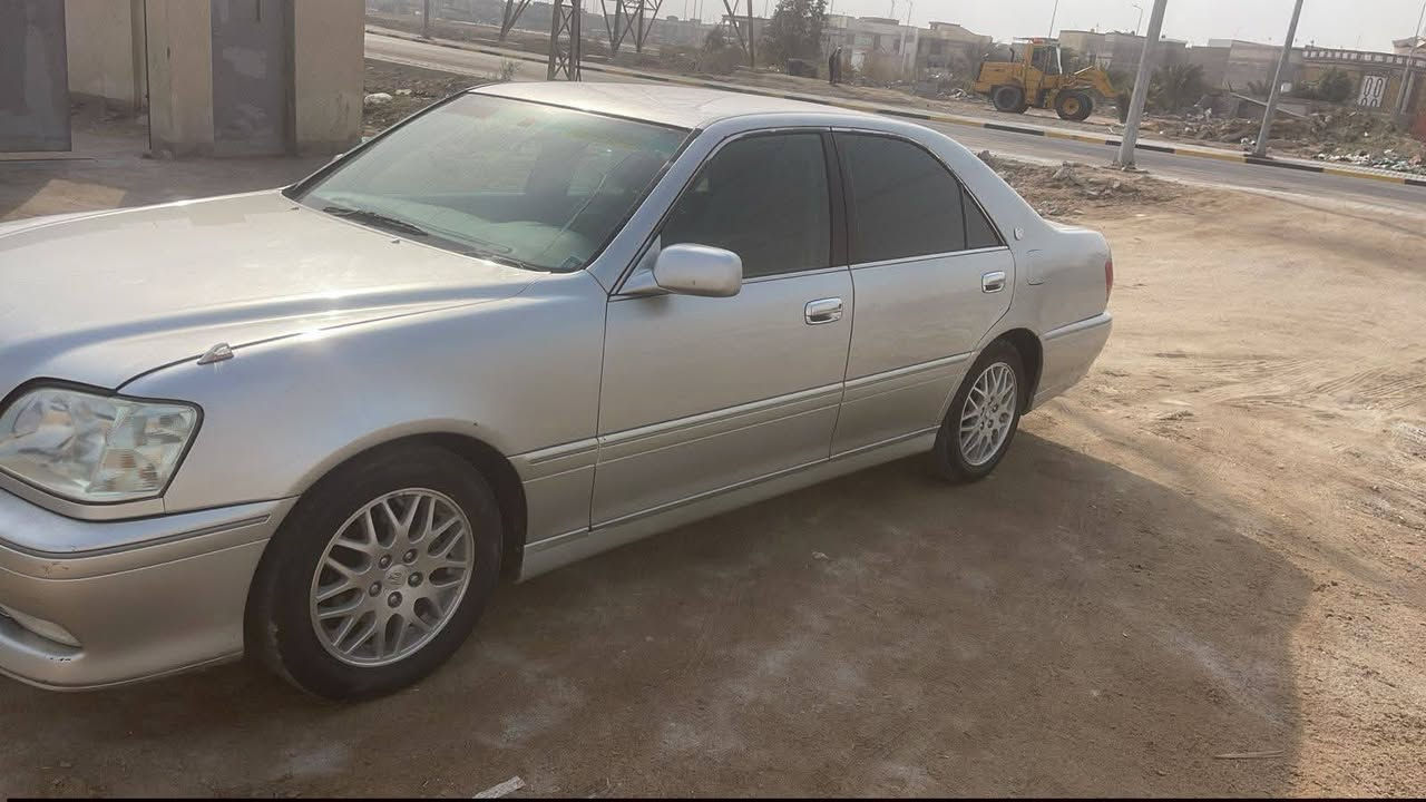 🔴جنون داوات ادوات كفال  كير مكينه تبريد حداده تخم تاير كرستال 🔴4كشنات كهرباء جاهز  كل نقص مابيها
🔴 رقم  أصلي فقط رقم بدون سنويه
🔴جاهزه كل نقص مابيها 
🔴كصه جنطه تبريدحداده  
🔴سياره دكمتين  
🔴السعر 35 وبيها مجال قليل
🔴العنوان البصره ***********
🔴تبريد شرط ثلج 
🔴مكينه دي فور 4
