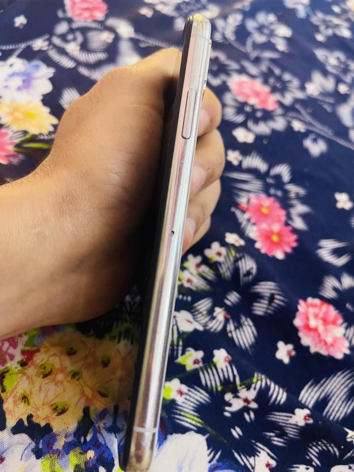 آيفون X للبيع مبدل شاشة اصلية وبطارية 

فقط يحتاجله سماعه لان بيهه خنة 

انطيني سعر وذا عجبني نتفاهم


**إذا كنت صاحب هذا الإعلان وتريد حذفه لأي سبب، رجاءا أرسل رسالة إلى الدعم الفني**