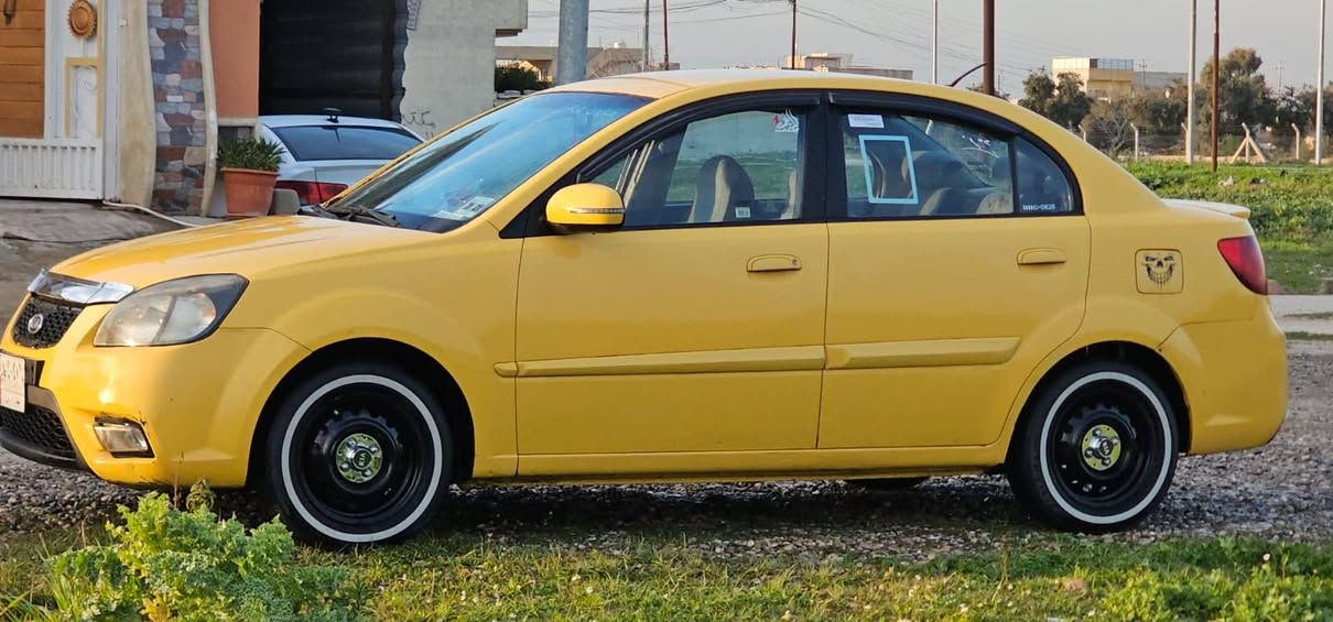 السلام عليكم ريو 2011 بلا ضرر هيئه غرامات صفر كاربون بنزين شرط التحويل وكاله مشروع وطني كلها شرط سعرها 105بيها مجال مكاني موصل ***********

***********
