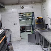 مطعم للبيع بالكامل مساحة 400 متر تجهيز درجة أولى مجهز من كلشي ما ناقصه...