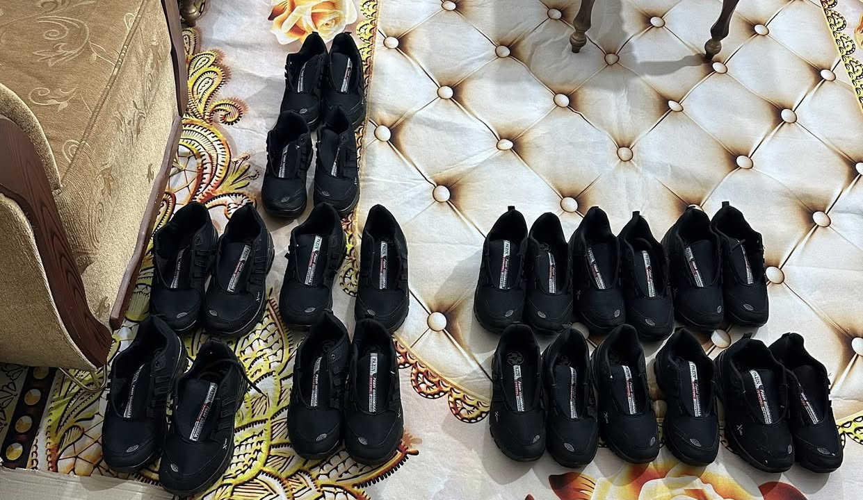 السلام عليكم عيني جبت بضاعه جديده وتخبل وموجود كل محافظات وأي شي تردون بل خدمه *********** والقطعه 10
