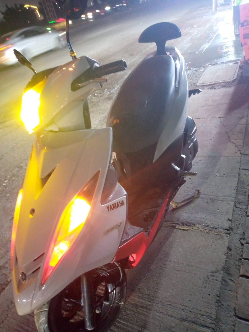 سلام عليكم
اعاده نشر بسبب الوعود الكاذبه 
دراجه نوع : جيتي ار 
دراجه خير من الله مال جني 
مستعجل علا بيعتهة كلش 
سعر :550
رقم :***********
راسل بيك خير ودلل
