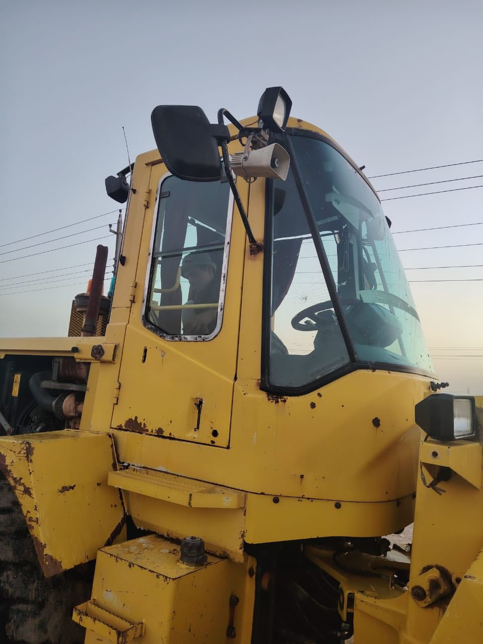 للبيع شفل كاوسكي حجم 60   رقم نجف الستفسار الاتصال عله الرقم (***********)
