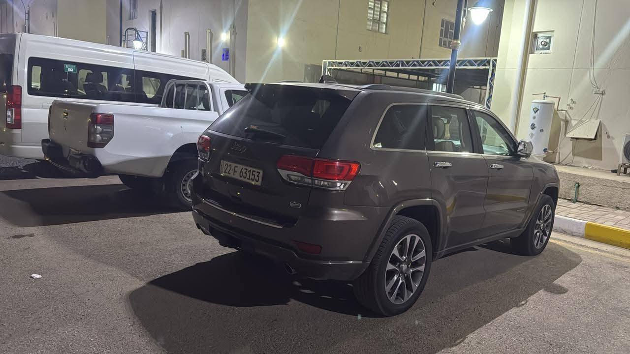 تحيه طيبه السلام عليكم
جيب  2018 اوفر لاند فول مواصفات
عداد المسافه 99 الف 
مواصفات سيارة 

تبريد تدفئه كراسي

مقاعد كهربائيه 

مري شفط

بانوراما

وارد امريكي

ضرر موضوح صور 

صبغ بنيد جاملغ

رقم اربيل شرط تحويل مباشرة 

السعر 230 ورقه وبيها مجال بسيط 

اي استفسار رقم صاحب السيار

*********** ابو امير 

مكان بغداد حي جهاد
