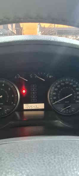 سلام عليكم لاندكروزر 18 وايدشن اصل ماشيه 120 الف سياره كفاله معنى كلمه بيها فقط صبغ بالداير مال جاملق الخلفي على صفحه اليسره قليل فقط وبارد بال باب الخلفي والباقي كله كفاله عامه 
كشنات كهربائي مكينه 8 سلندر رادار سياره حلوه وجاهزه معنه الكلمه رايديها 480 وبيها مجال قليل للإستفسار عن السياره 
رقم ***********
