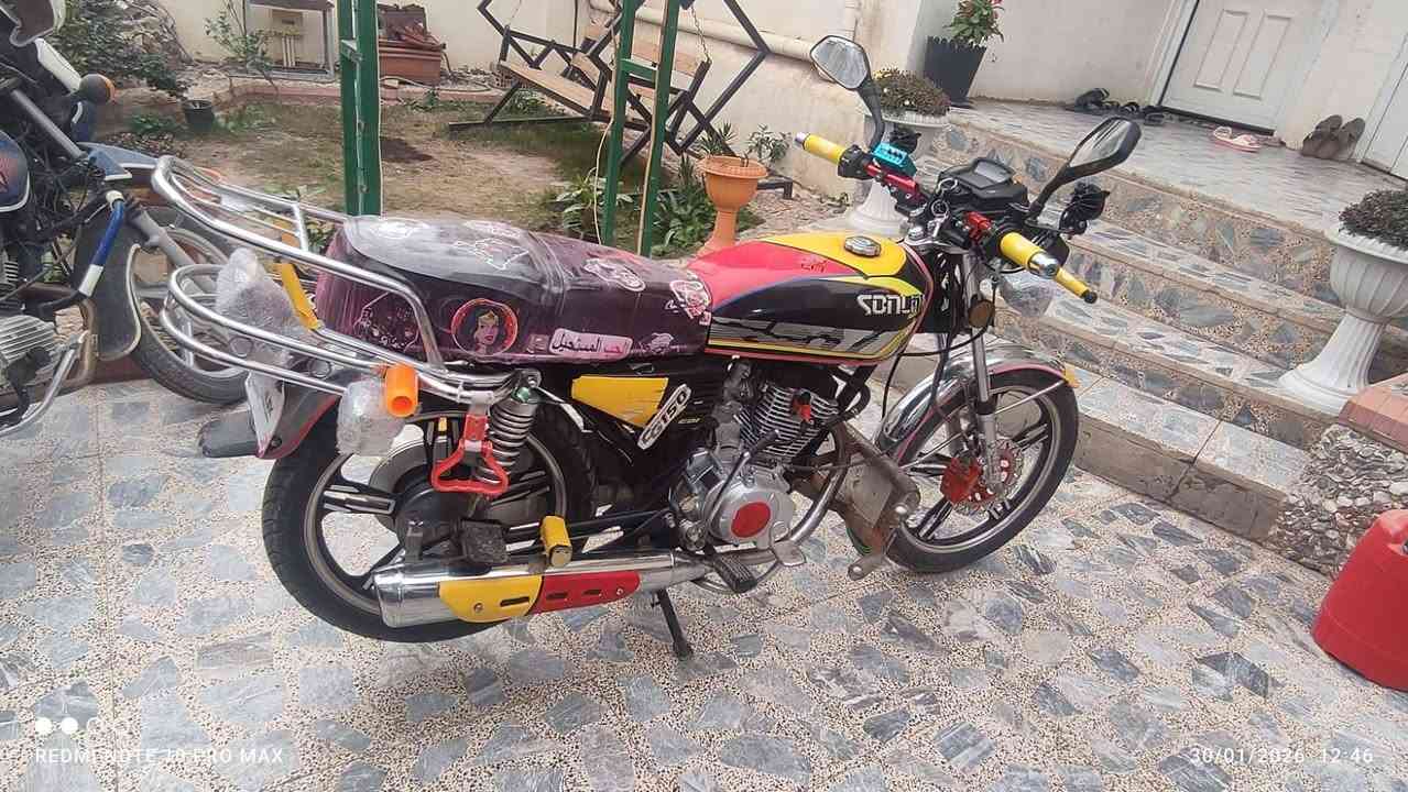 السلام عليكم موتور سيفان للبيع موديل 24 ما مفتوح اوراق كامله السعر مناسب اتصل على هذا الرقم ***********
