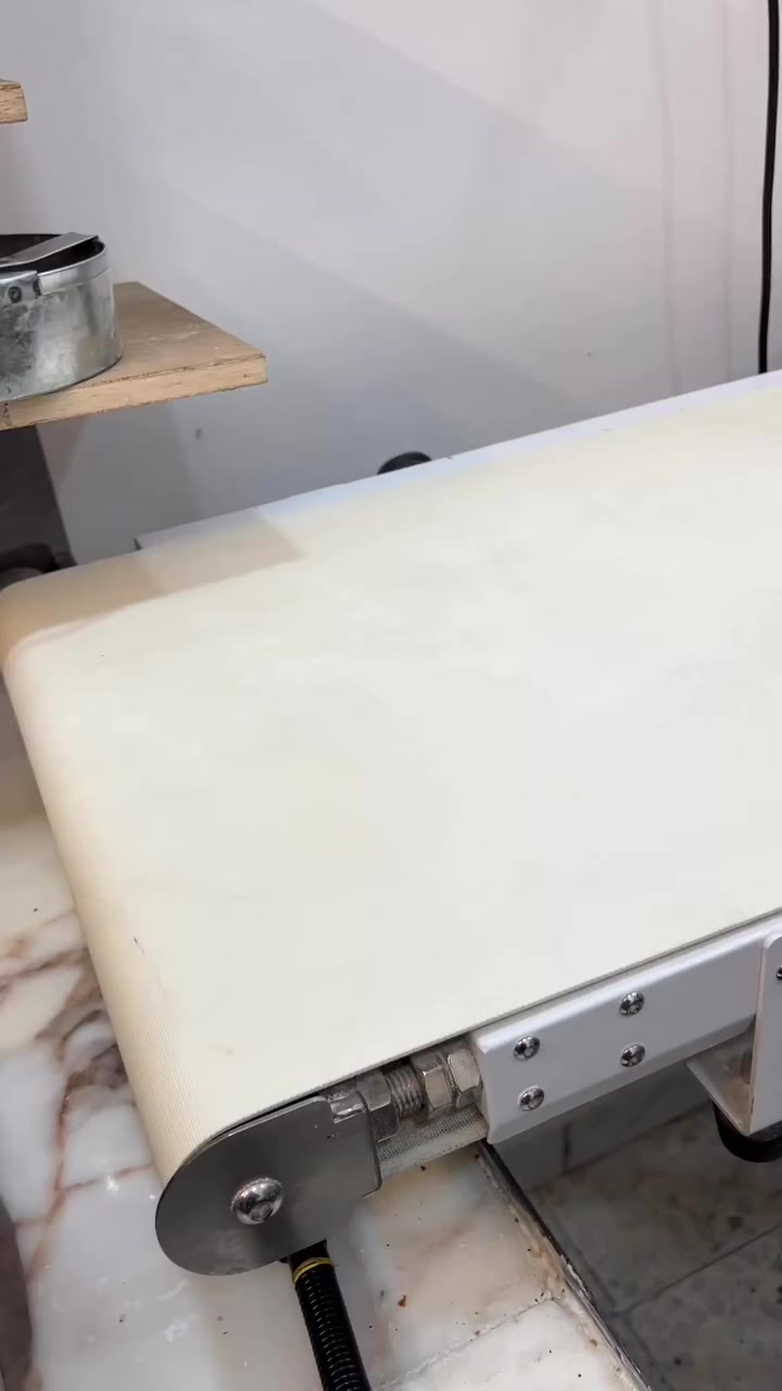 شيتر  فتاحه بقلاوه كرواسون انواع المعجنات استعمال قليل للبيع *********** واتس وخاص متوفر
