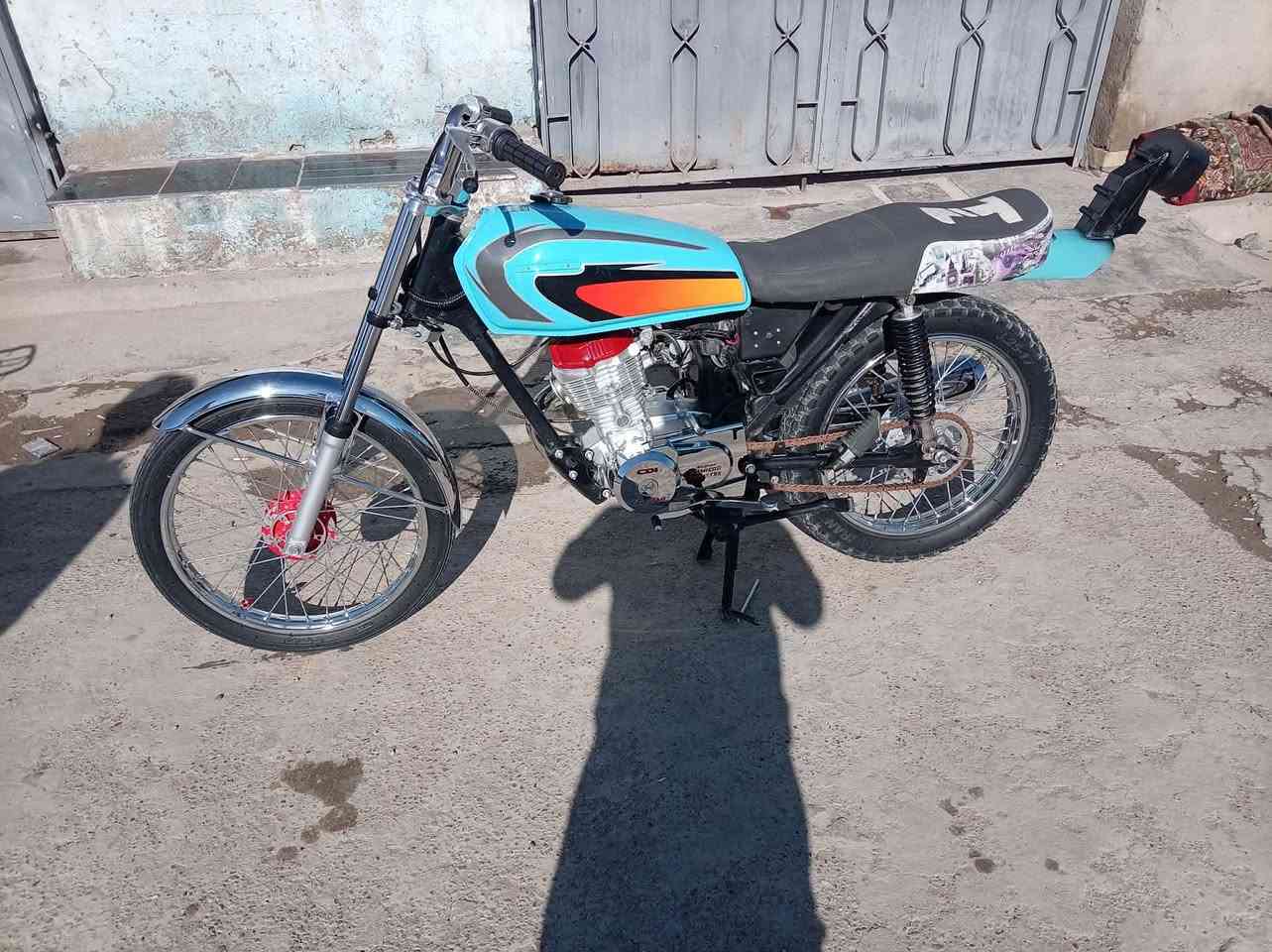 السلام عليكم دراجة تيربو احلة من الصورة مديل ٢٠٢٥ كفالة عامة أوراق اصولي التصال عل هاذة الرقم *********** متواجد عل واتساب
