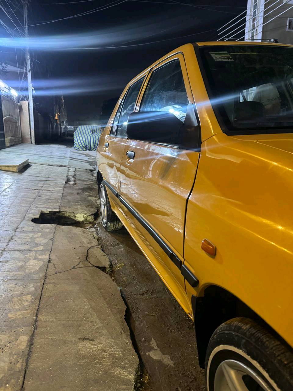 السلام عليكم سايبه 2017 سنويه الحد 2027 سياره خير من الله العنوان بغداد حي اور سنويه بأسمي وبيها مجال للطيبين 