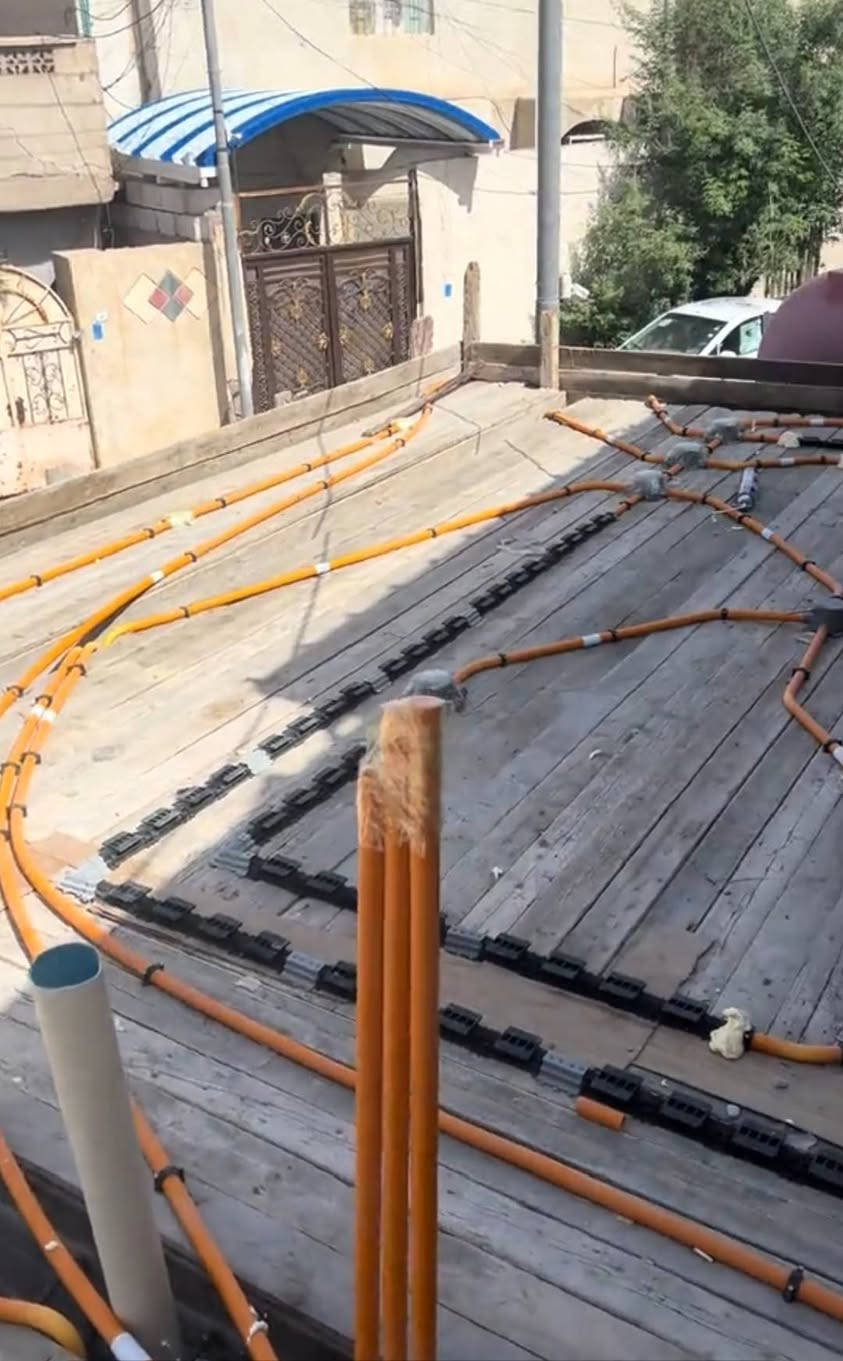 سلام عليكم 
احد أعمالي بمنطقه المشراك القديم 
نشر كامرات وحسب طلب ابو البيت 
راد بروفايل بهاض التصميم 
***********تواصل واتساب
