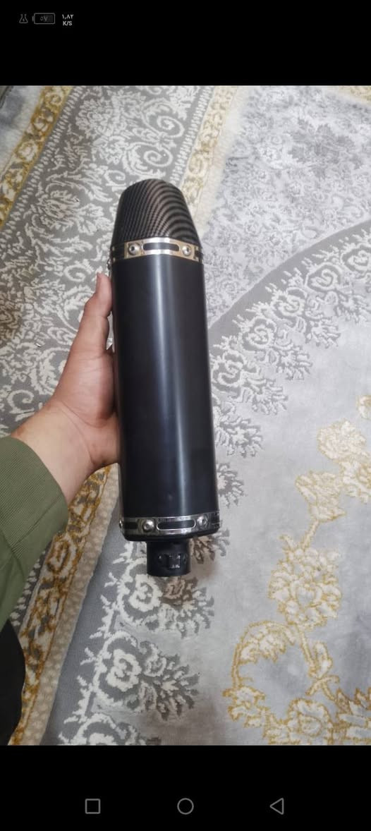 سلام عليكم عندي صالنصه رياضي جديده مكاني رمادي جويبه السعر 25 رقمي ***********
