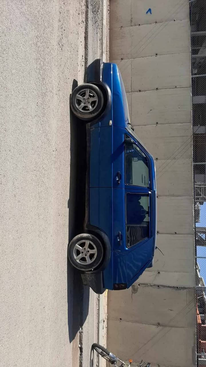 سلاوتان ليي بيت ئةم گؤلفة بؤ فرؤشتنة مةكينةو گيري بةشةرتة مووس و براوة بةشةرتة تةقةو رةقةي  بەشەرتە سحري 16وةرةقة قفل شوين هولیر   *********** أربيل, العراق
