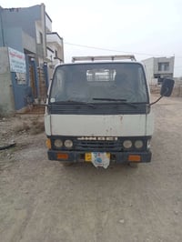 سياره للبيع او مراوس حمل جانبي صاحبه الشرعي موجود كير شغال محرك شغال ش...