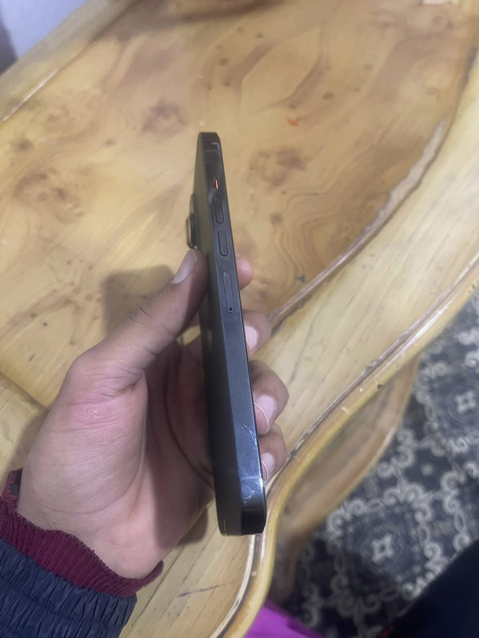 ايفون 13برو ماكس زيتوني
ذاكره 256
بطاريه 92% اصليه غير مرفوعه 
مستبدل شاشه اصليه من ابل 
مكفول من كلشي 
سعر650

***********
