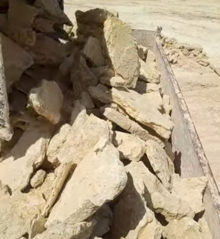 اللهم صلِ على محمد والِ محمد حجر درجه اوله حجر النجف السن الصلب توصيل كل المحافظات بأسعار مناسبه ***********
