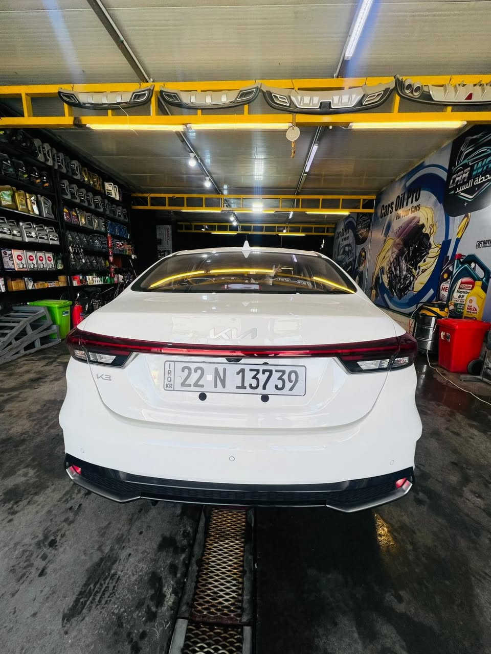 للبيع بسعر 139 💵   كيا K3 موديل 2024
رقم اربيل  تحويل او وكالة

🔴المواصفات 
✅️فتحة
✅️شاشه كامرة 
✅️تبريد قطعتين 
✅️تحكم ستيرن جهتين 
✅كروز ️مثبت سرعة 
✅️بصمه أبواب و بصمه تشغيل
✅️شاحن تايب سي شحن سريع 
✅️كير طياره 
✅️شاشه بالكير
✅️لايت لد زينون 3 عدسات متحركة + الخلفي هم لد 
✅ أشاير لكزس️ متحركة 
✅المري الجانبية بيها ️اشاير  
✅️صندوك ذكي بصمة ( يفتح عند الاقتراب )
✅️سايد بريك بصمة
✅️أوتو هولد (auto hold)
✅️درايف مود 4 وضعيات
‏✅️(sport+eco+smart+comfort)
✅️ محرك 1500 دبل نوزل 
✅️ ماشية 23 الف  (بحالة الوكالة)

⬅️ السياره مكفولة عدى بارد بسيط جداً بالجاملغ الأمامي 

*********** واتساب 📱 📞 

 📌 المكان/ النجف الأشرف  _ الـــكــوفـــة

السعر 139 💵
