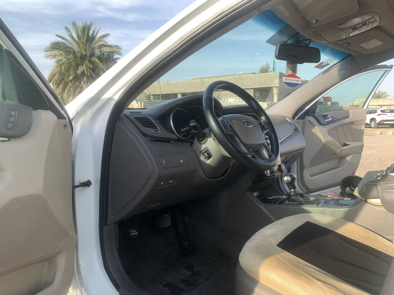 كيا كادينزا خليجي
السعر المطلوب 120$ وبيه مجال
***********
