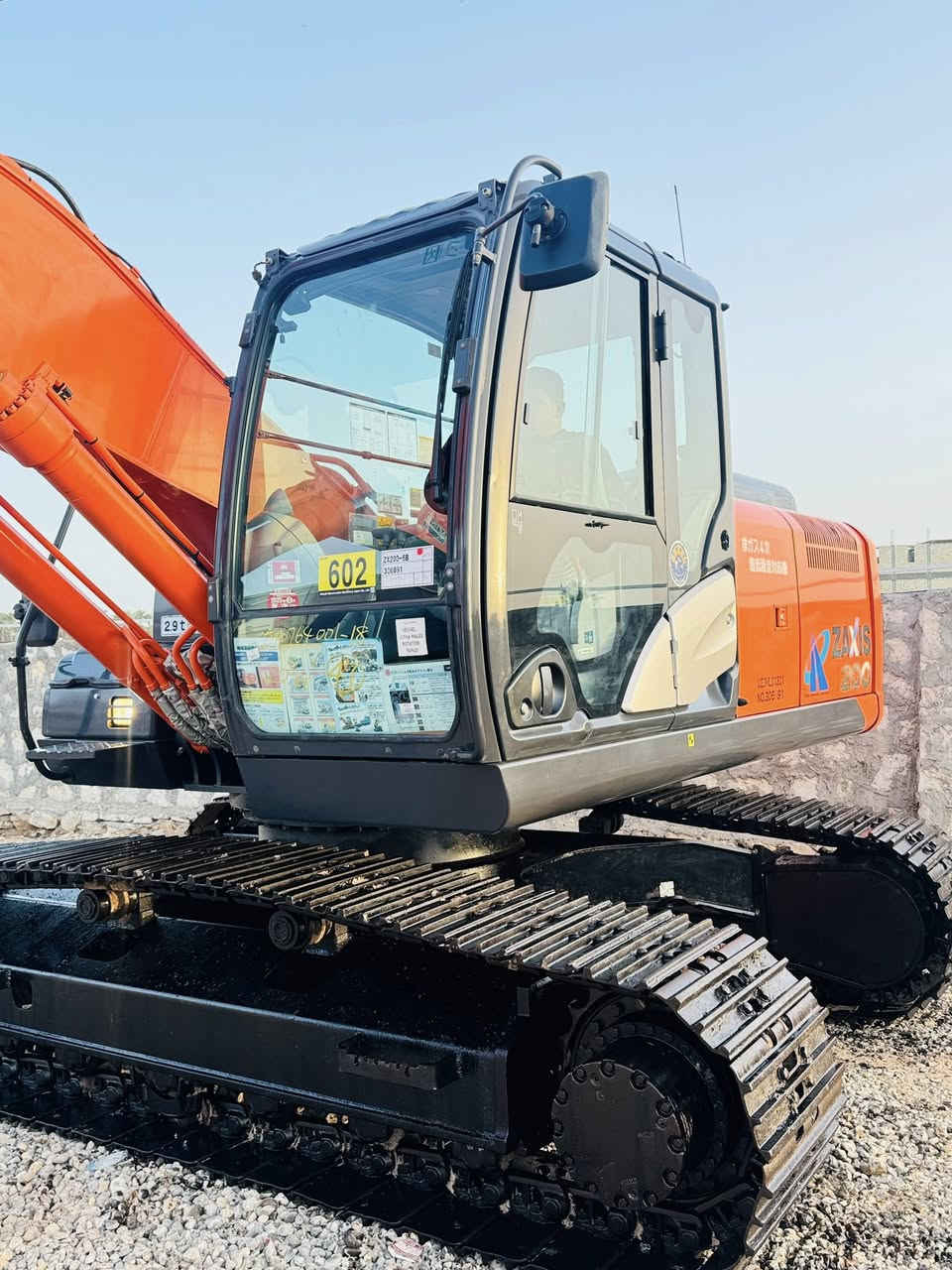 -يتوفر لدئ معرض الفنجان 
للتجارة العامة وتجارت الآليات الثقيلة 
حفاره فايف بي  2017اصل وفصل 
بموديلها مامشتغله بالعراق ولا كيله شرط 📍
 
دخول. جديد ياباني 🈯️🈯️
. 

#حدادية زناجيل نظافه100/100🥇
#فــقط لعشاق الجـديــد والمميز.

#كفـالة عامة فـول مواصفات 🇯🇵🏆•
#
#الـــعنوان الديوانية طريق الحمزه نزلت جسر سايلو 📍.
الأستفسار ***********
